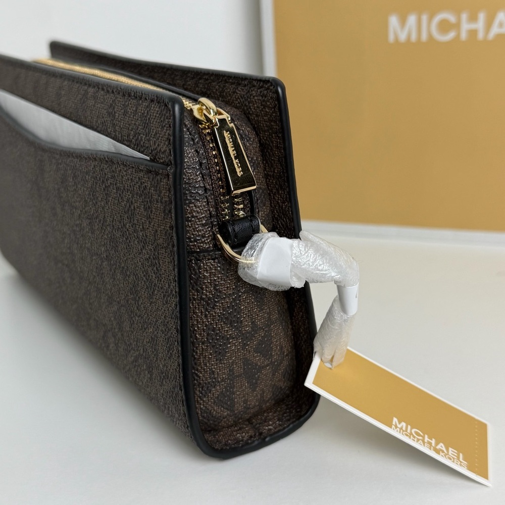 NWT Michael Kors Hamilton Small Logo Convertible Crossbody - Picture 10 of 15